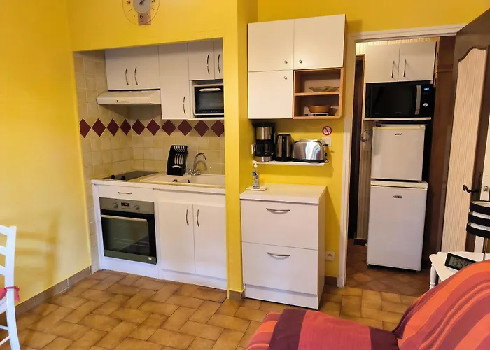 L\'Arche En Rez De Jardin De Villa A Toulon